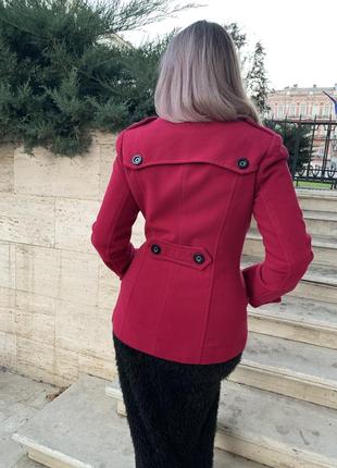 Новий жіночий малиновий піджак малиновий жакет жіноче малинове коротке пальто напівпальто раз m-l3 фото