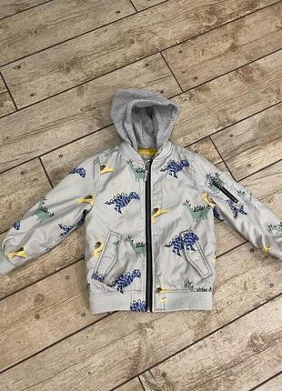 Легкая детская куртка