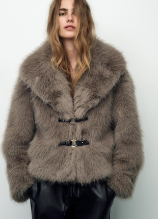 Шуба из искусственного меха zara3 фото
