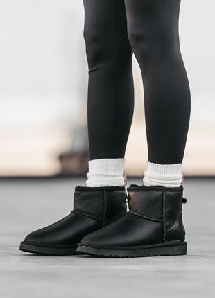 Угги Hier zu den UGG Sandalen