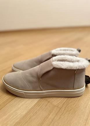 Женская обувь большого размера toms