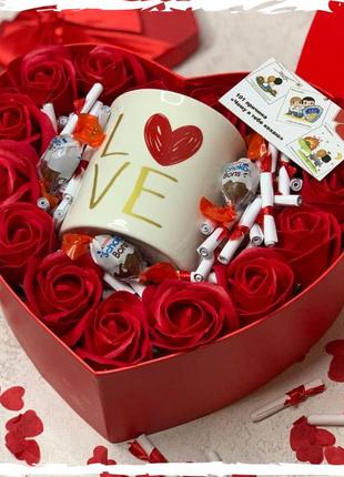 Подарочный бокс сладкий. подарок девушке, любимому, праздничный подарочный бокс.
