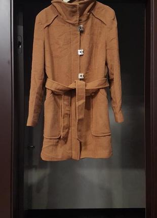 Пальто шерстяное  .calvin klein