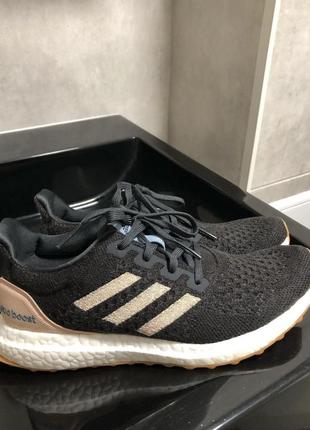 Кроссовки adidas ultra boost