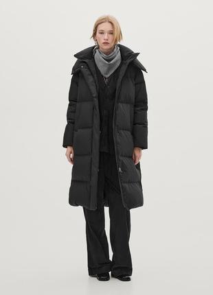 Довгий пуховик з капюшоном massimo dutti 6765/914