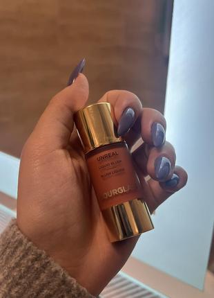 Hourglass румʼяна