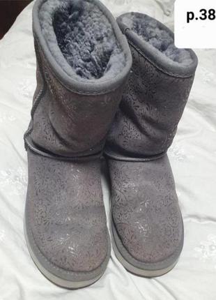 Натуральные угги р.38