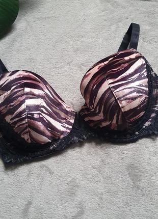 Шикарный бюстгальтер 36дд/80е