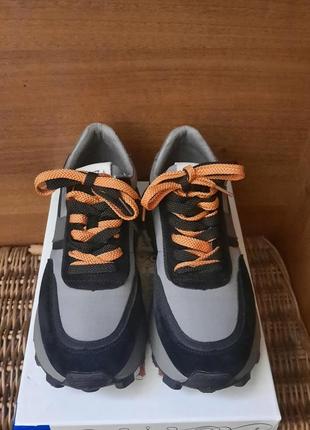 Кроссовки lonza китай новые