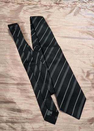 Шикарные галстуки hugo boss3 фото