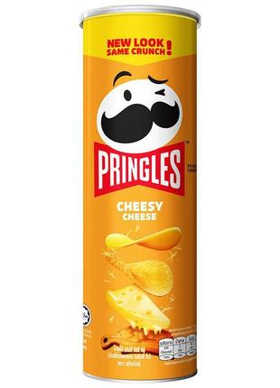 Чипсы pringles potato crisps cheesy cheese 102g