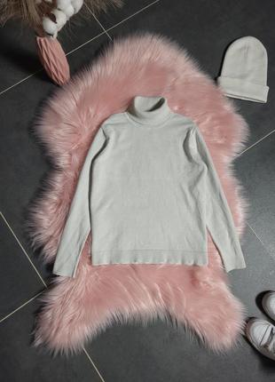 Базовий гольф від zara