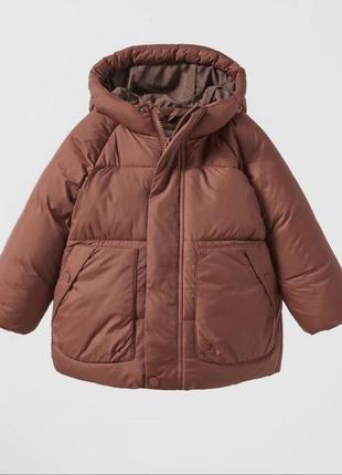 Новый пуховик zara с флисовой подкладкой. 98 см. на 2-3 роки.