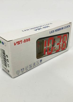 Електронний настільний led годинник від usb vst-898-4 з будильником і термометром оригінальний настільний годинник5 фото