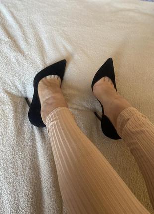 Брендовые туфли boohoo