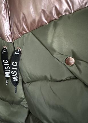 Пуховик 140 см на девочку 6