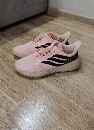 Кроссовки adidas