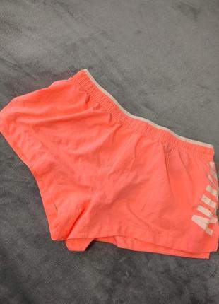 Шорты женские nike