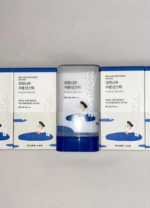 Увлажняющий солнцезащитный стик round lab birch juice moisturizing sun stick