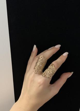Перстень великий золотий кольцо нове