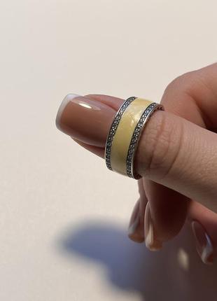 Серебряное кольцо