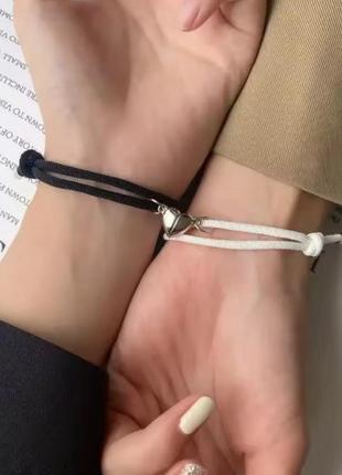 Набір двох браслетів з магнітами2 фото