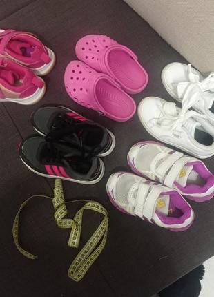 Кроссовки 27 размер. 17 см.