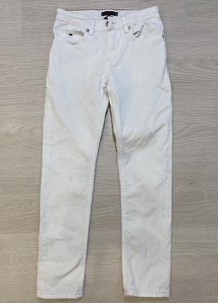 Белые джинсы Tommy hilfiger, слим, р.140 см, оригинал