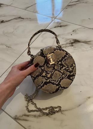 Сумочка zara в змеиный принт