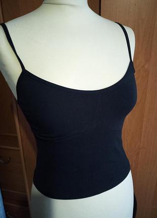 Майка топ на бретелях черный  р 44 . маркс анд спенсер