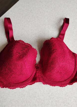 Бюстгальтер