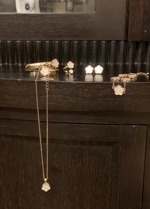 Набор украшений комплект новые брендовые браслет серьги колье цепочка кулон новые...