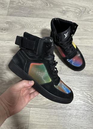 Высокие кроссовки louis vuitton