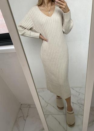 Новое теплое вязаное платье миди макси h&m туника молочное бежевое