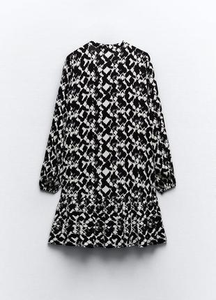 Красива коротка чорно-біла сукня з принтом від zara, розмір l*10 фото