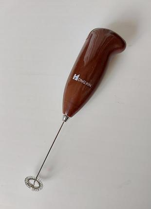 Капучинатор / шейхер для напою, кава/ капучинатор / шейхер для напою, кави