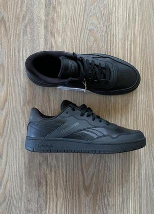 Мужские черные спортивные кеды сникерсы reebok bb 1000