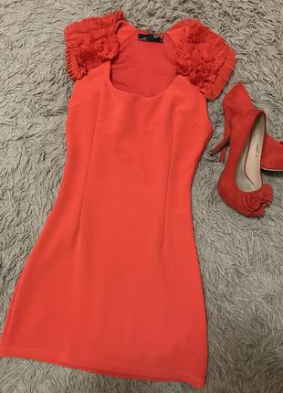 Платье краткий размер s