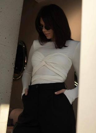 Женская кофточка