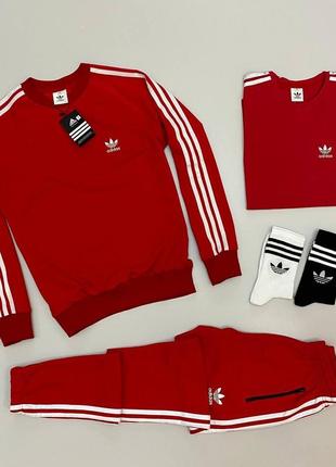 Набір adidas світшот-штани-футболка-2пари носки