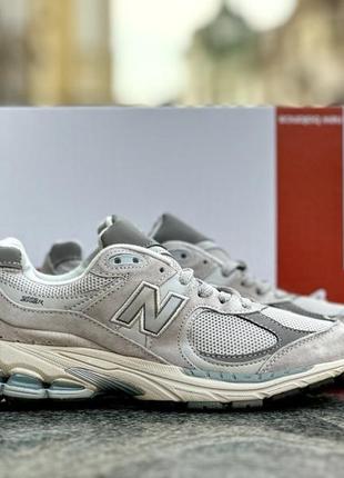 Кроссовки new balance 2002r