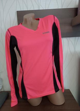 Женская спортивна я кофта