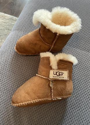 Чобітки пінетки натуральні ugg 14 cm