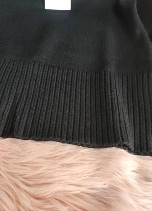 Укорочений чорний трикотажний светр із розрізами, розмір s*4 фото