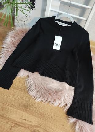 Укорочений чорний трикотажний светр із розрізами, розмір s*3 фото