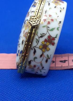 Шкатулка фарфор