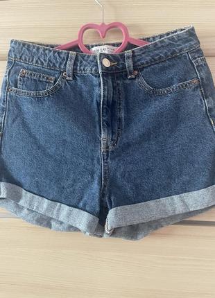 Джинсові шорти