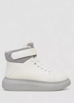 Кроссовки женские зимние