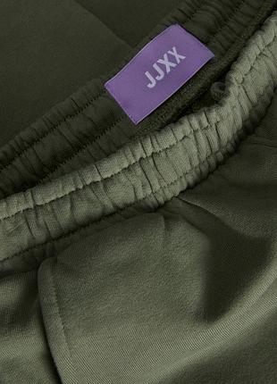 Зеленые спортивные штаны на резинке с манжетами jjxx3 фото