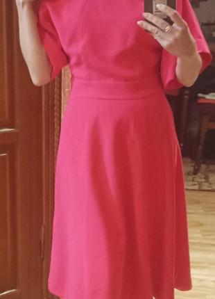 Платье миди малиновое